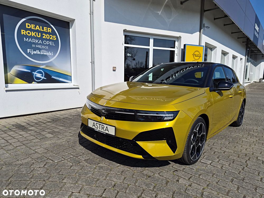 Opel Astra ver-1-2-t-mhev-ultimate-edtc - 2