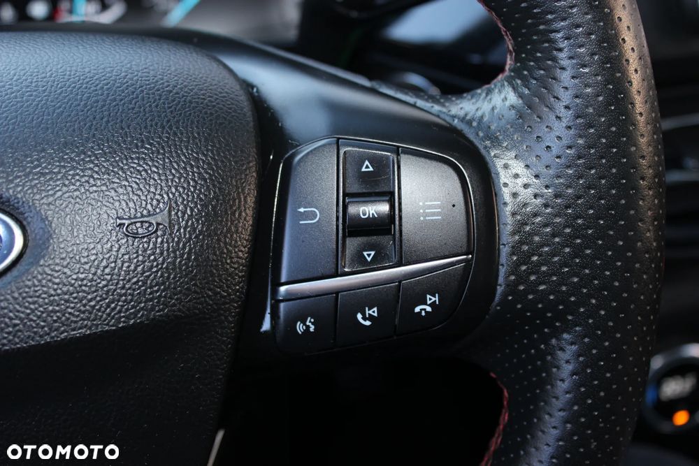 Ford Focus 1.5 EcoBlue Start-Stopp-System ST-LINE VIGNALE - 21