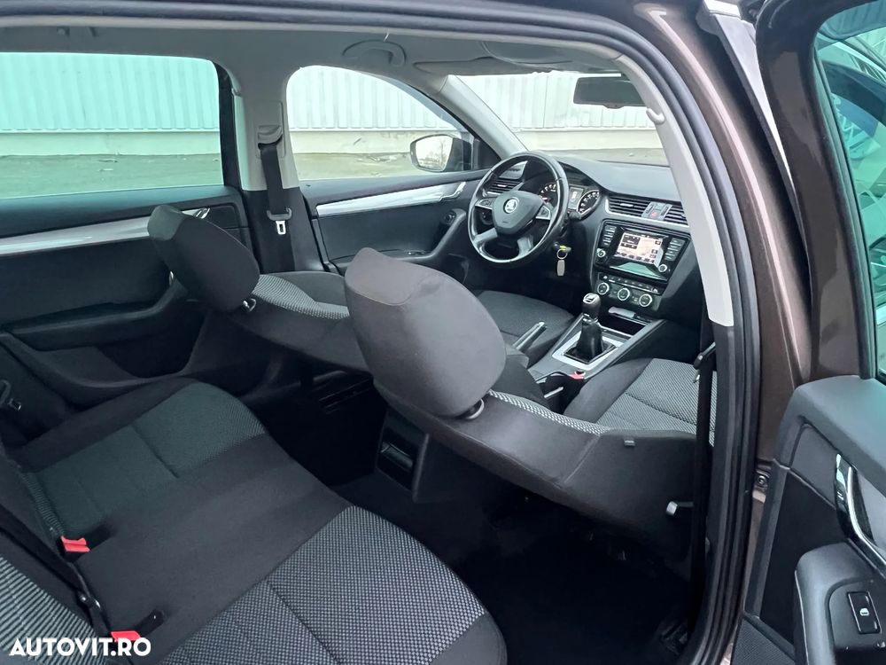 Skoda Octavia 1.6 TDI Ambition - 30