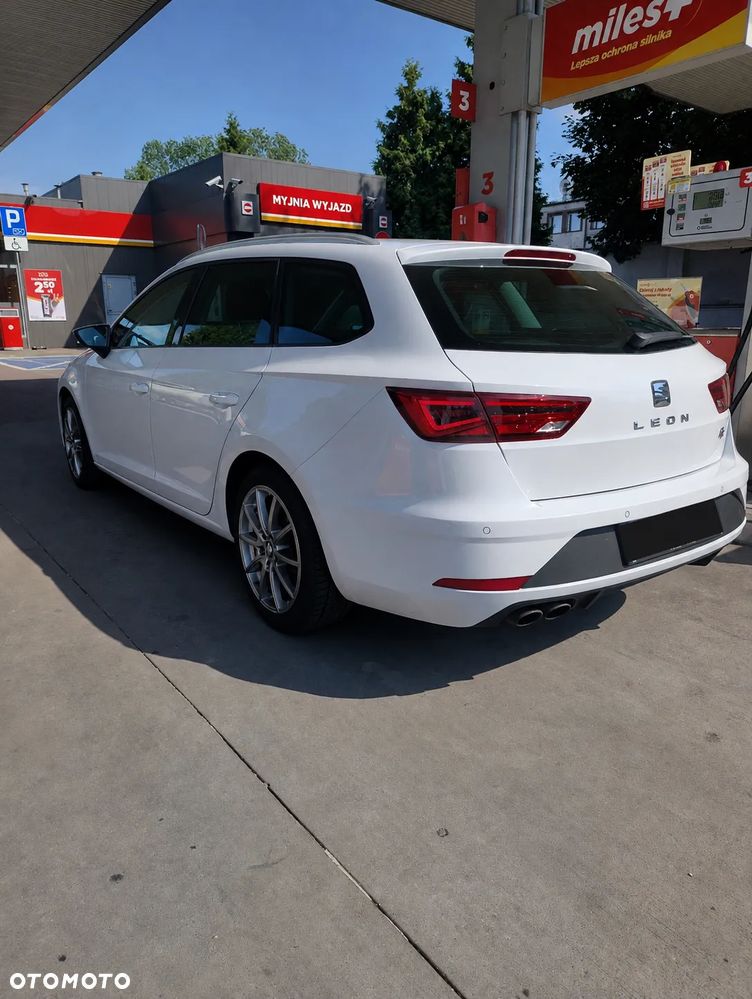 Seat Leon 1.8 TSI Start&Stop DSG FR - 3