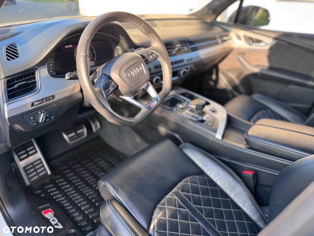 Audi SQ7 4.0 TDI Quattro Tiptronic - 16