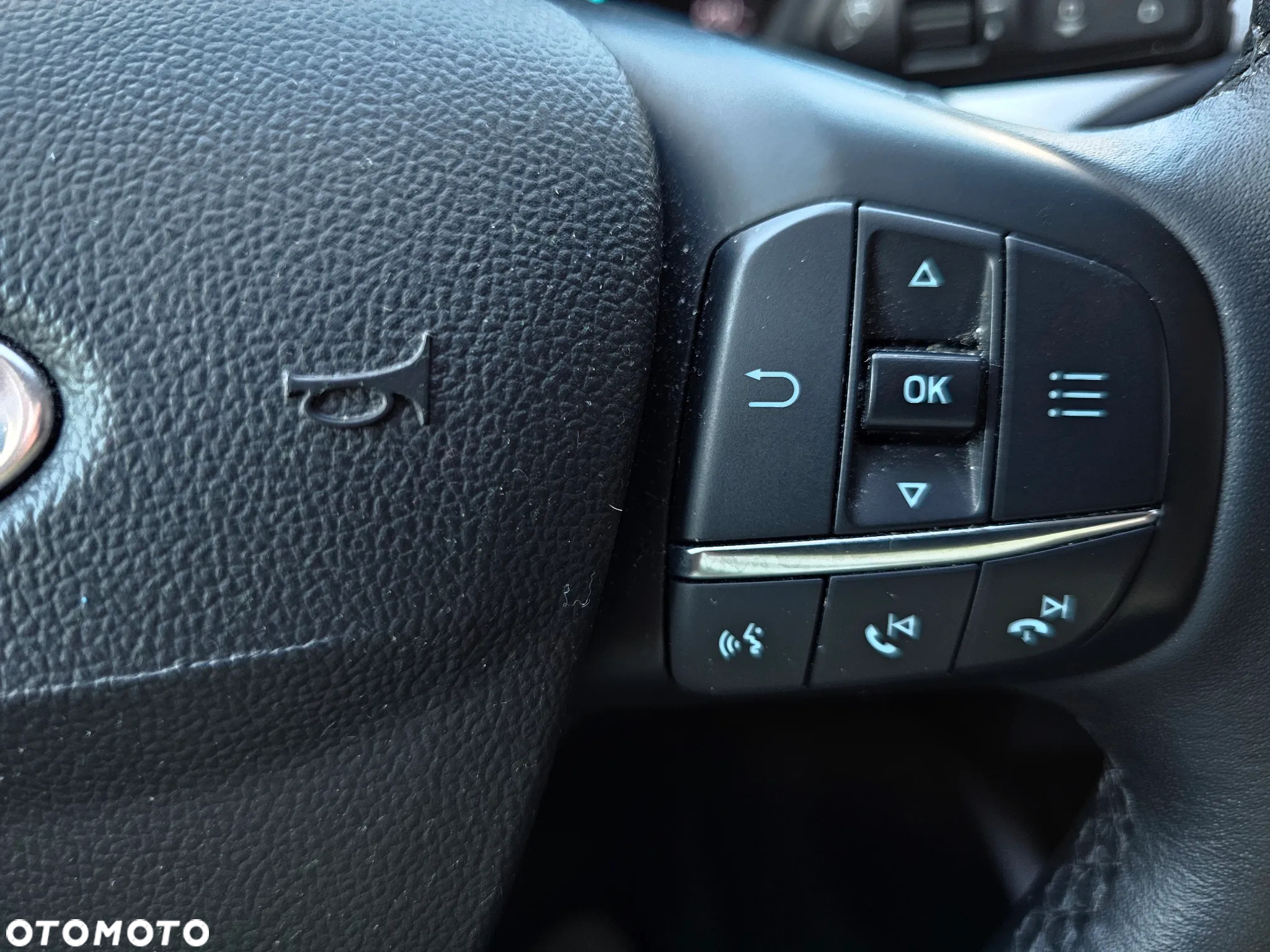 Ford Focus 1.5 EcoBlue Start-Stopp-System COOL&CONNECT - 12