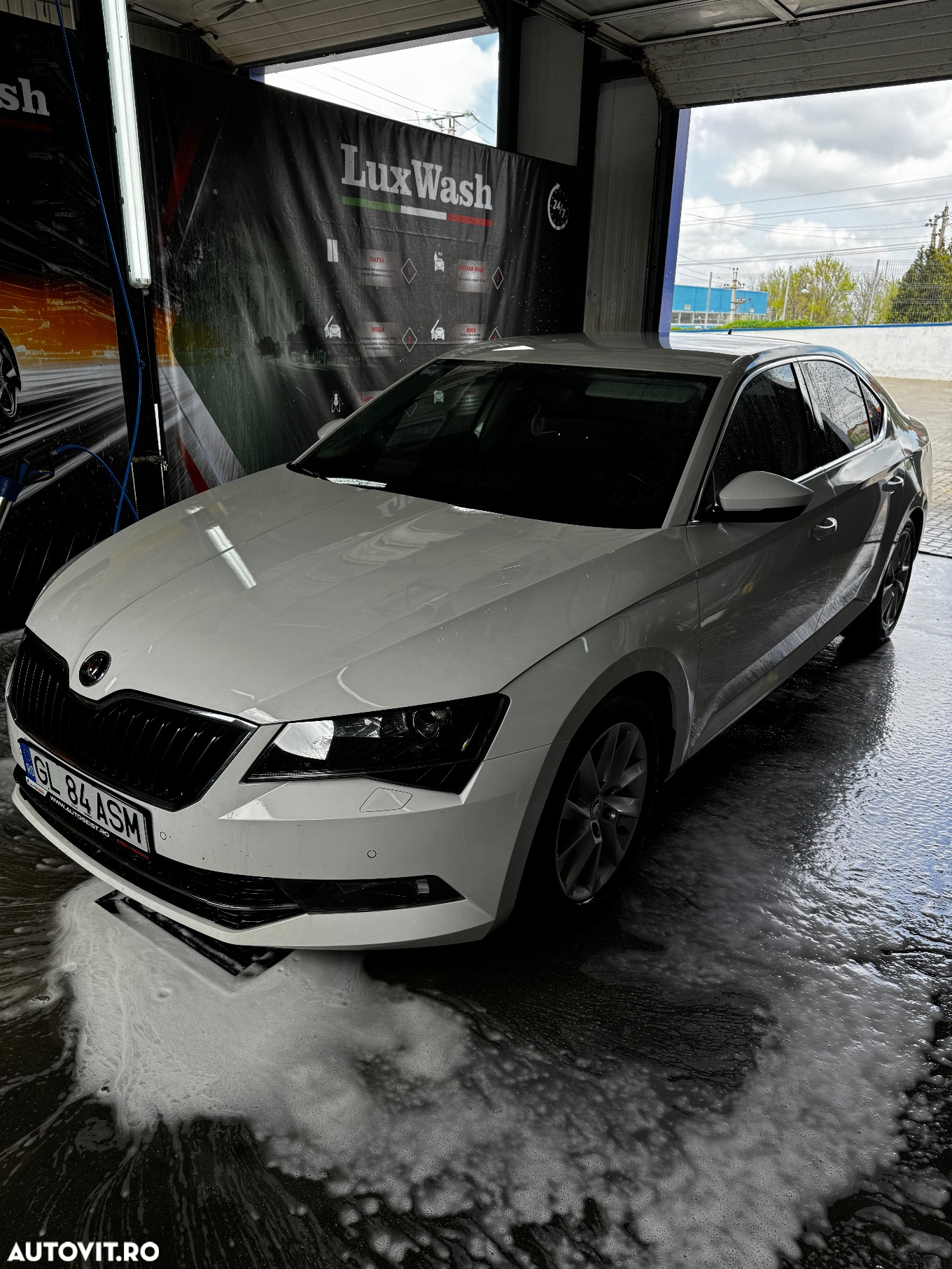 Skoda Superb - 2