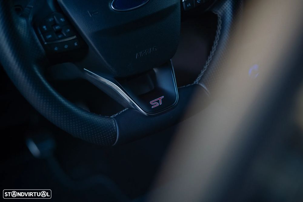 Ford Focus 2.3 EcoBoost ST3 - 16