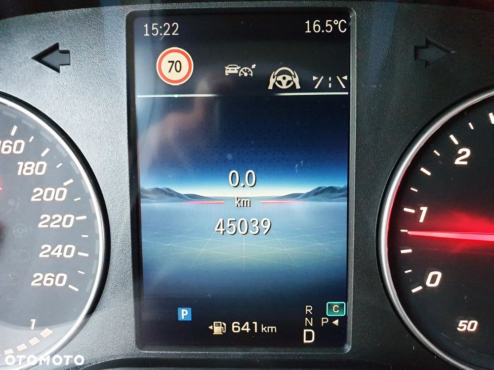 Mercedes-Benz Vito - 30