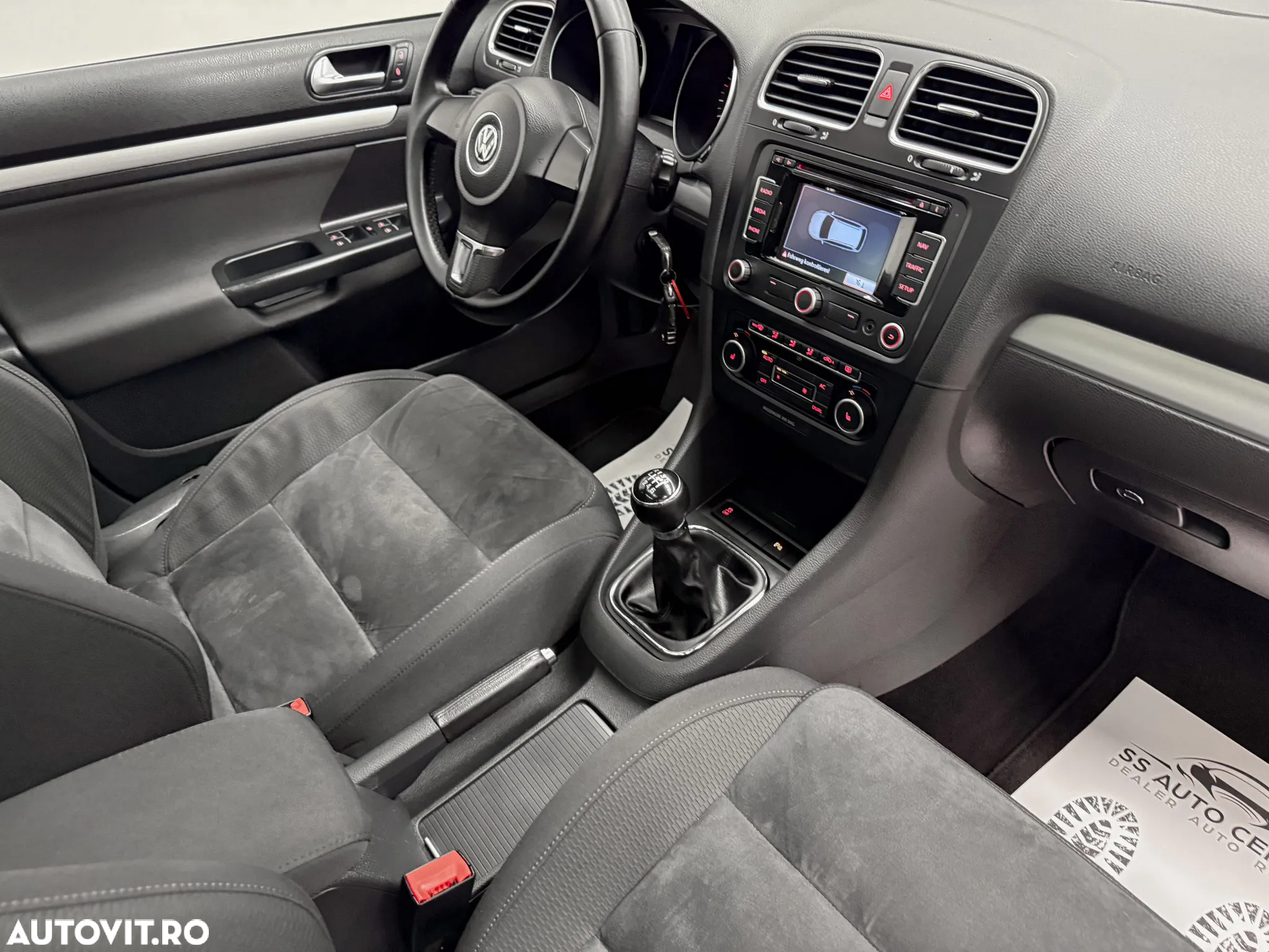 Volkswagen Golf 1.4 TSI Highline - 14