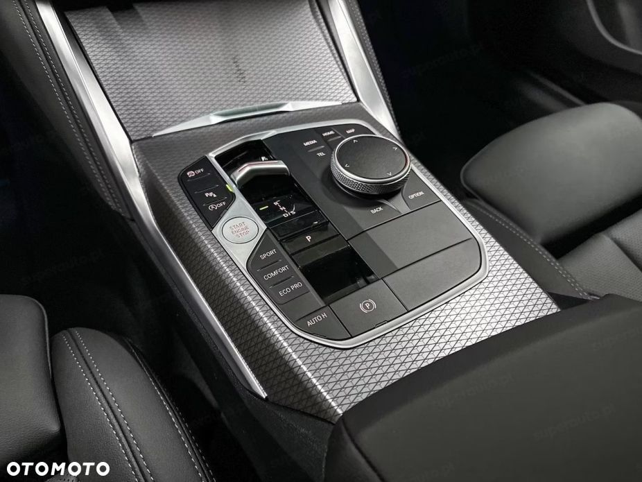 BMW Seria 4 420d xDrive mHEV M Sport - 13