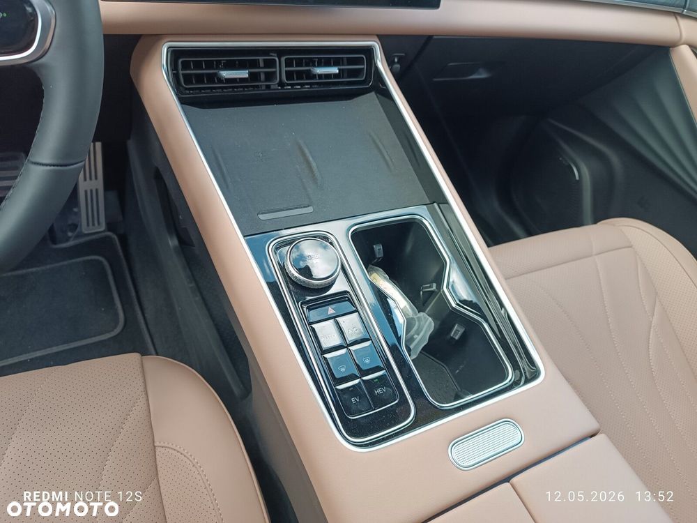 Chery Tiggo 9 1.5 T-GDI Super Hybrid Prestige 3DHT - 21
