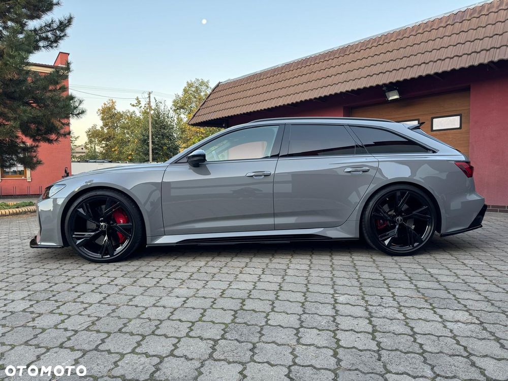 Audi RS6 Avant - 20