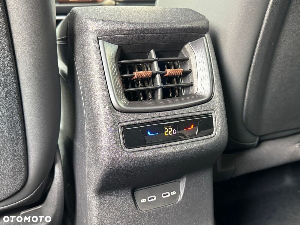Cupra Terramar 1.5 eTSI mHEV DSG - 39
