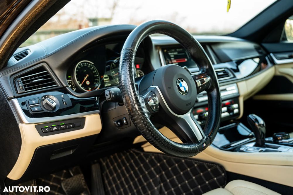 BMW Seria 5 535d xDrive - 8