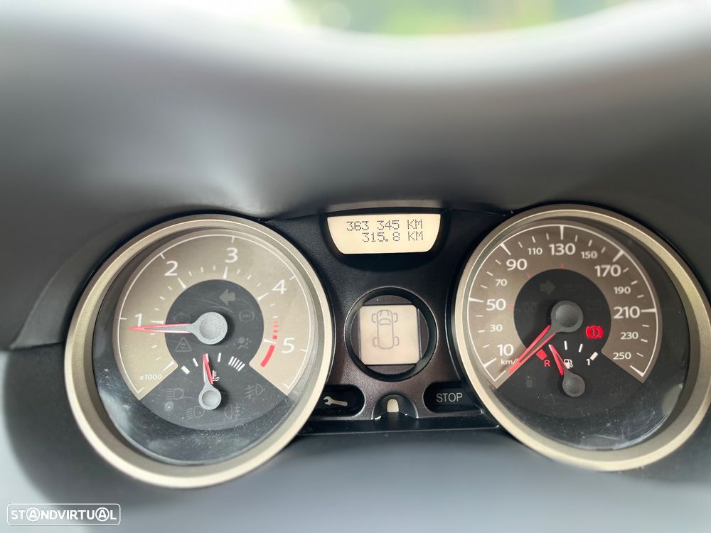 Renault Mégane 1.5 dCi Privilège Luxe - 6