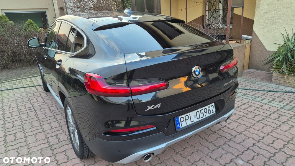 BMW X4 xDrive20d xLine sport - 4