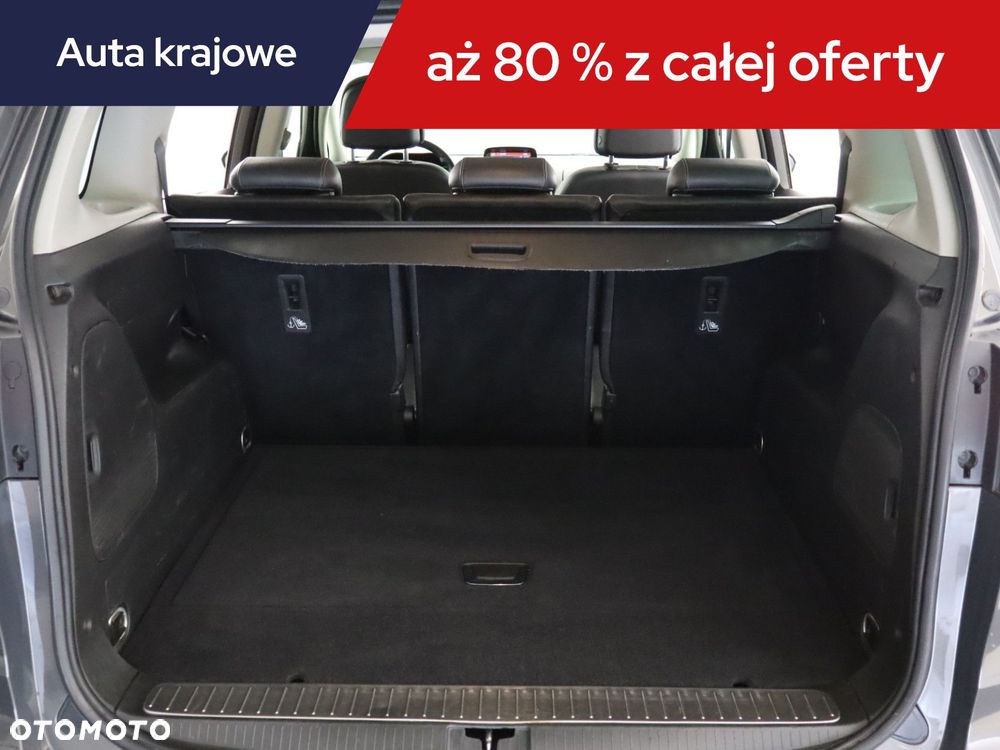 Opel Zafira - 16