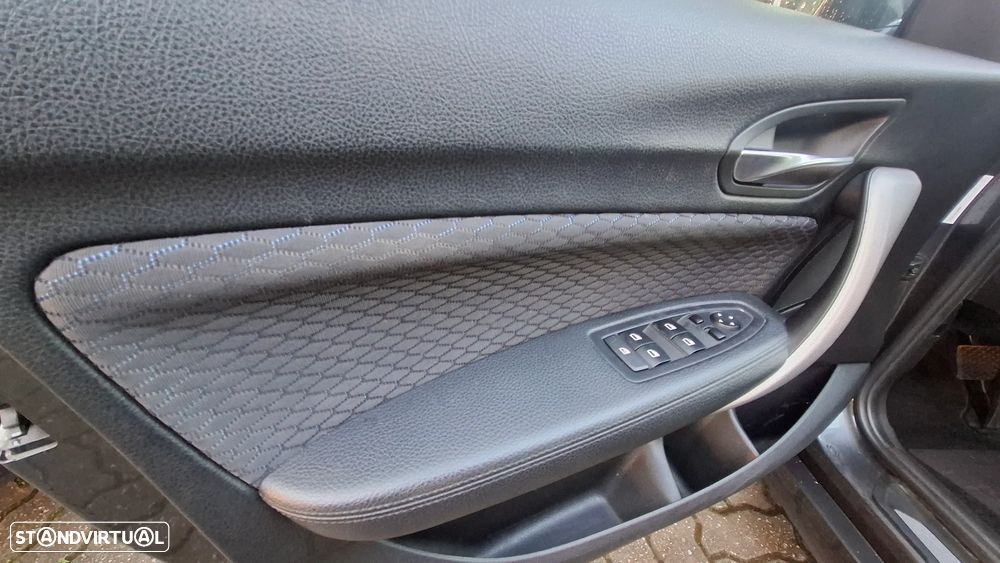 BMW 118 dA Pack M - 27