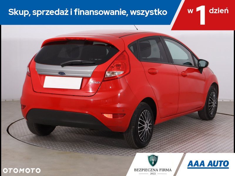 Ford Fiesta - 6