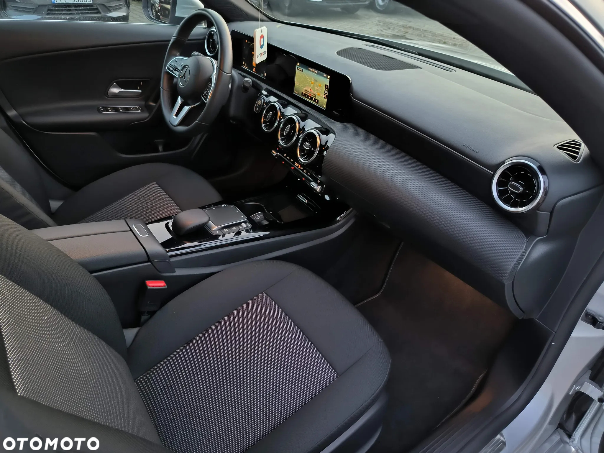 Mercedes-Benz CLA 180 d Shooting Brake 8G-DCT Edition 2022 - 29