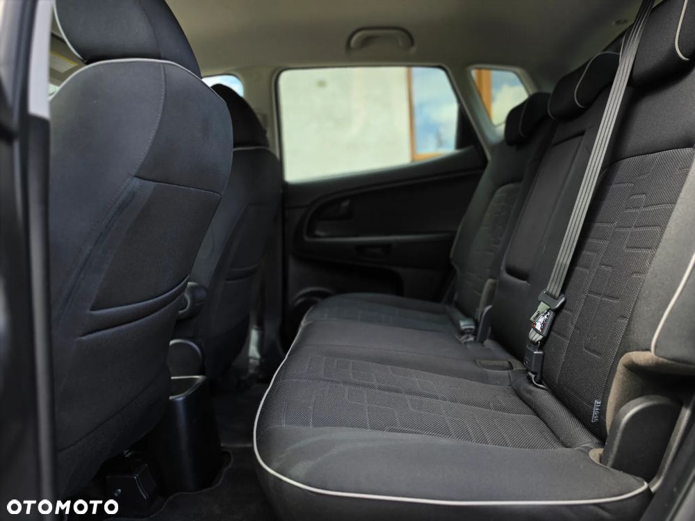 Kia Venga - 20