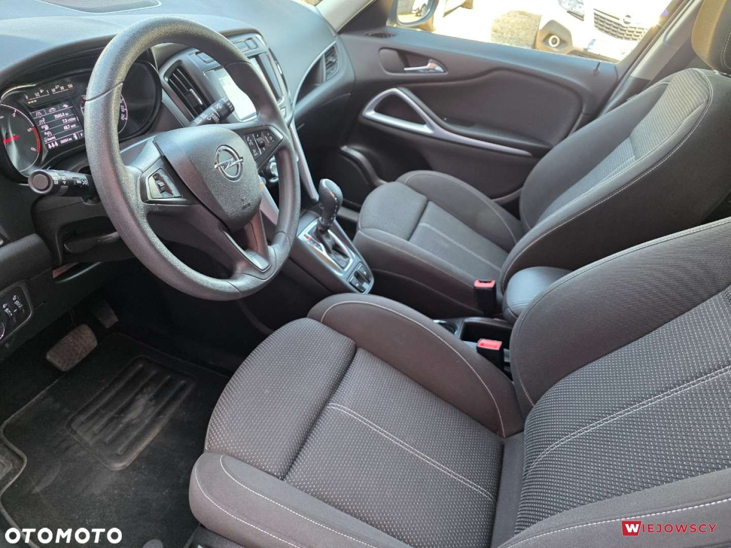 Opel Zafira - 8
