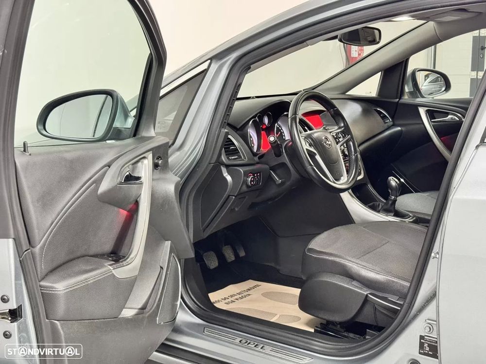 Opel Astra 1.3 CDTI Cosmo S/S - 20