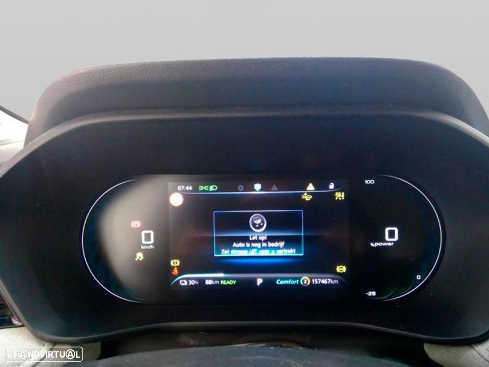 MG MG5 5 Standard Luxury - 3