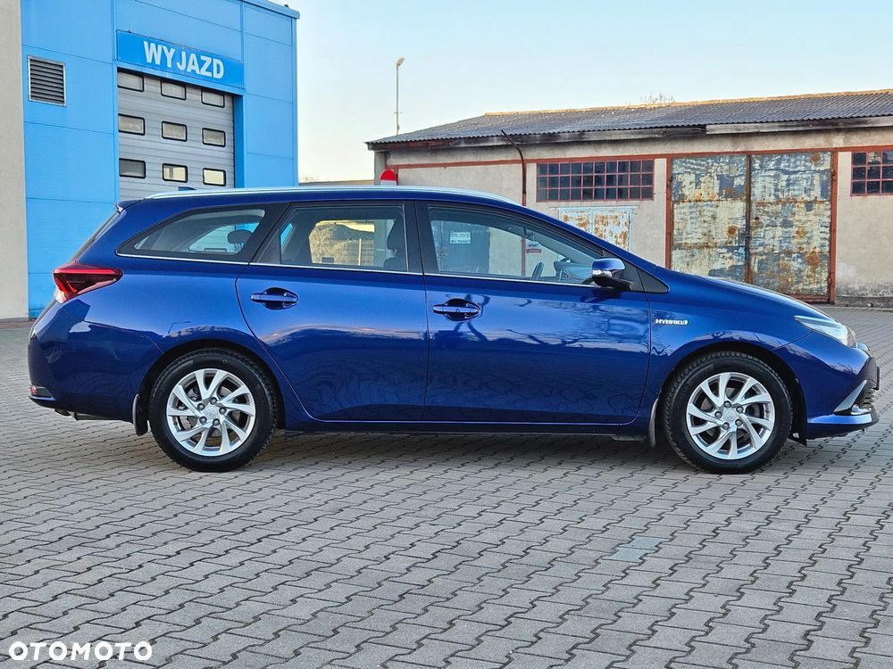 Toyota Auris Hybrid 135 Premium - 5