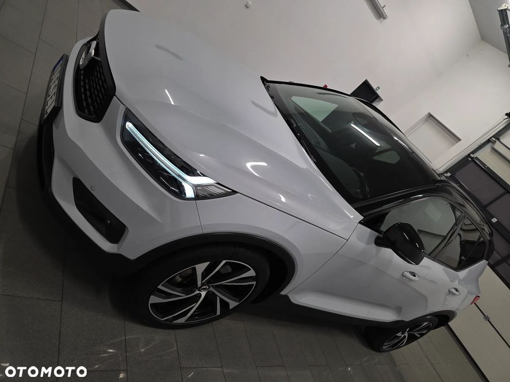 Volvo XC 40 D3 R-Design - 4