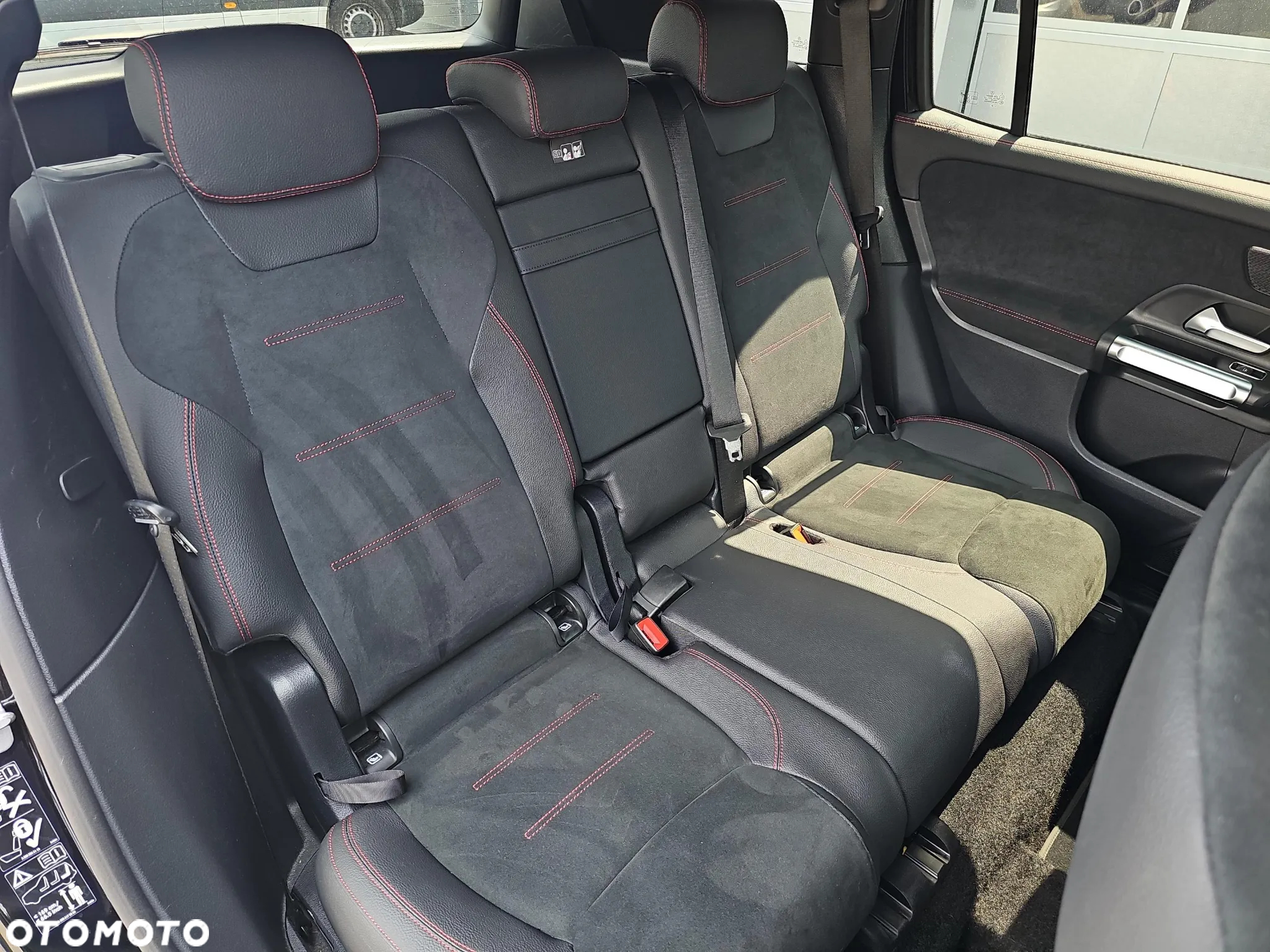 Mercedes-Benz GLB 220 d 4-Matic AMG Line 8G-DCT - 12