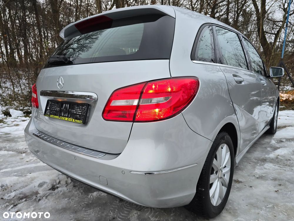 Mercedes-Benz Klasa B 180 (BlueEFFICIENCY) - 7