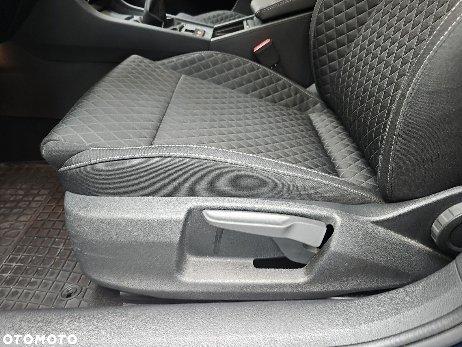 Skoda Superb 2.0 TDI SCR Ambition - 18