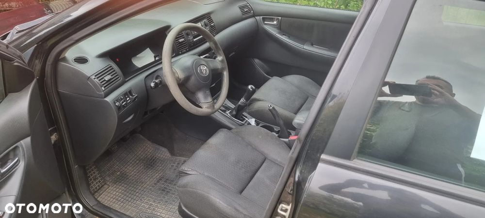 Toyota Corolla 1.4 D-4D Terra Polaris - 6