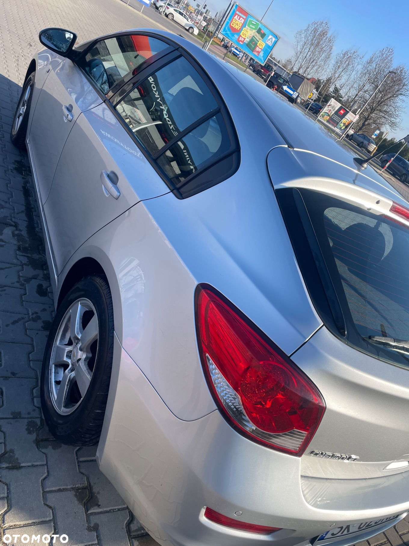 Chevrolet Cruze 1.8 LS - 4