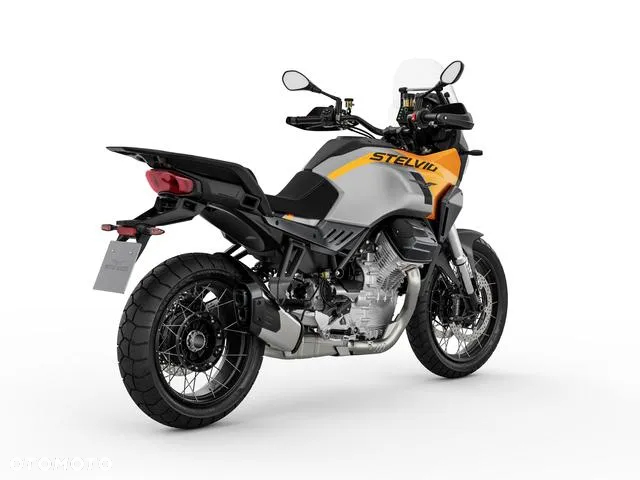 Moto Guzzi Stelvio - 14