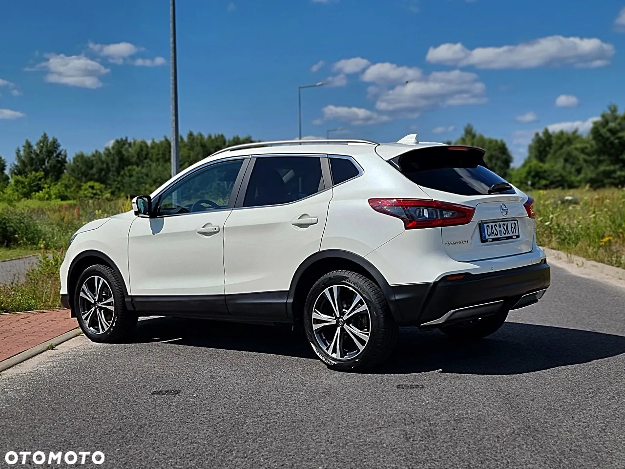 Nissan Qashqai - 11