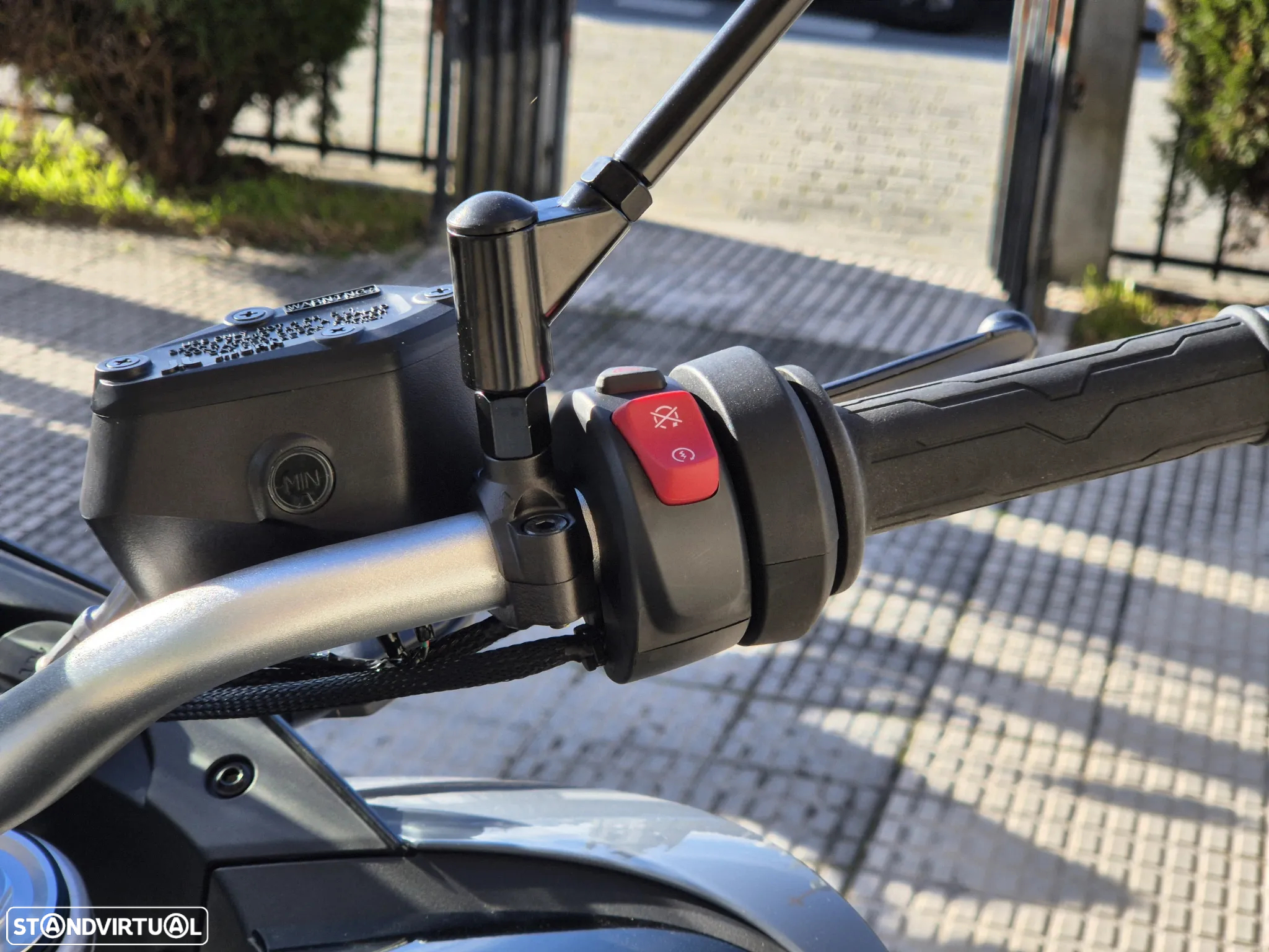CF Moto 800MT Sport - 11