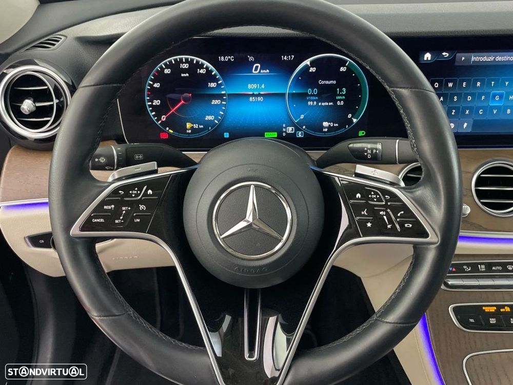 Mercedes-Benz E 300 de AMG Line - 14