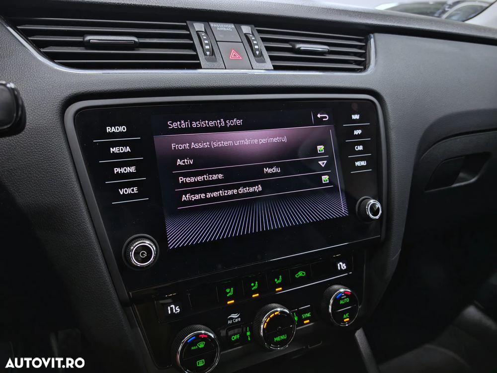 Skoda Octavia 2.0 TDI DSG Clever - 19