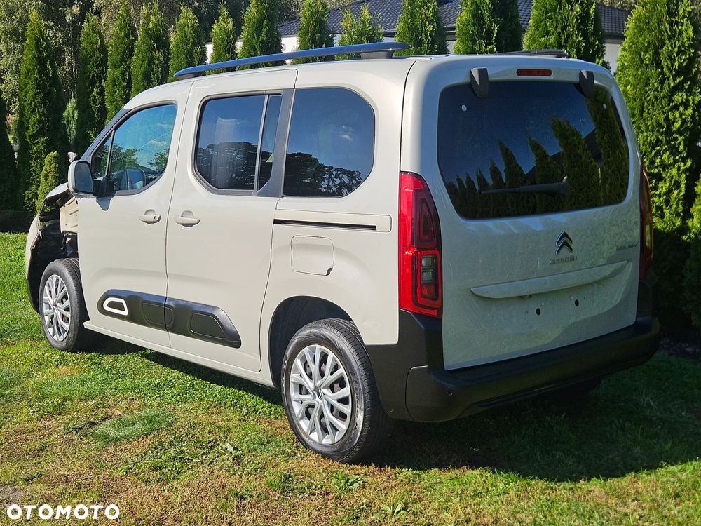 Citroën Berlingo XL 1.2 PureTech Live Pack S&S (7-os.) - 14