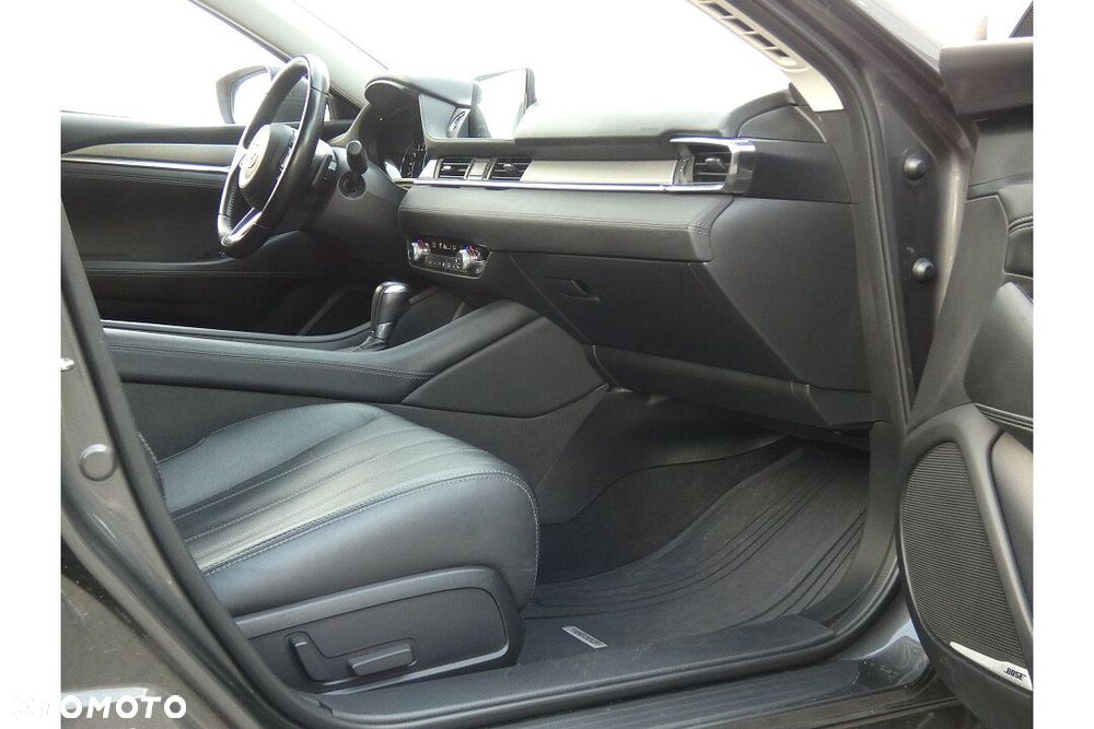 Mazda 6 - 10