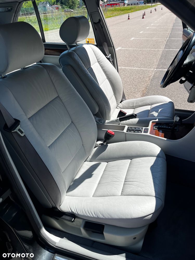 BMW Seria 7 - 30