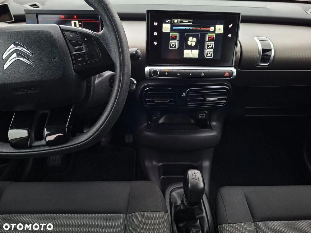 Citroën C4 Cactus 1.2 PureTech Shine S&S - 18