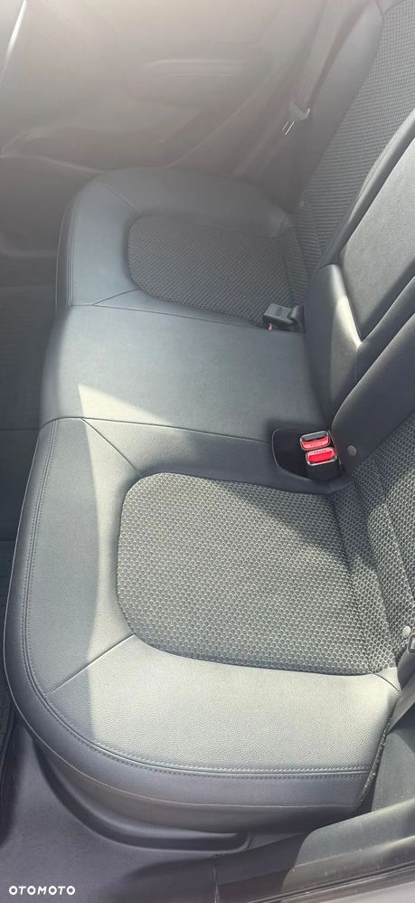 Hyundai ix35 2.0 Comfort 2WD - 12