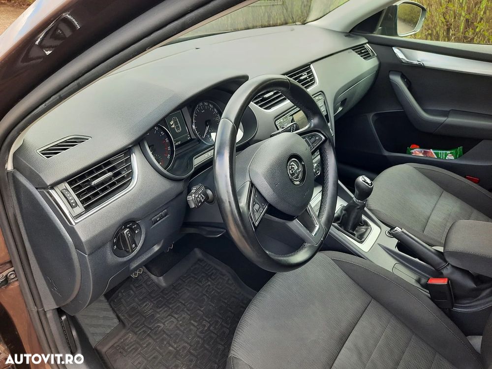 Skoda Octavia - 15