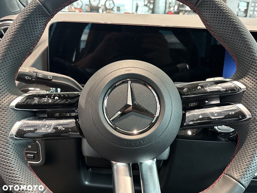 Mercedes-Benz GLA 200 mHEV AMG Line 7G-DCT - 12