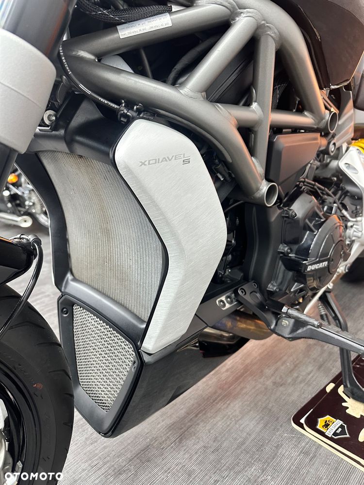 Ducati Diavel - 19