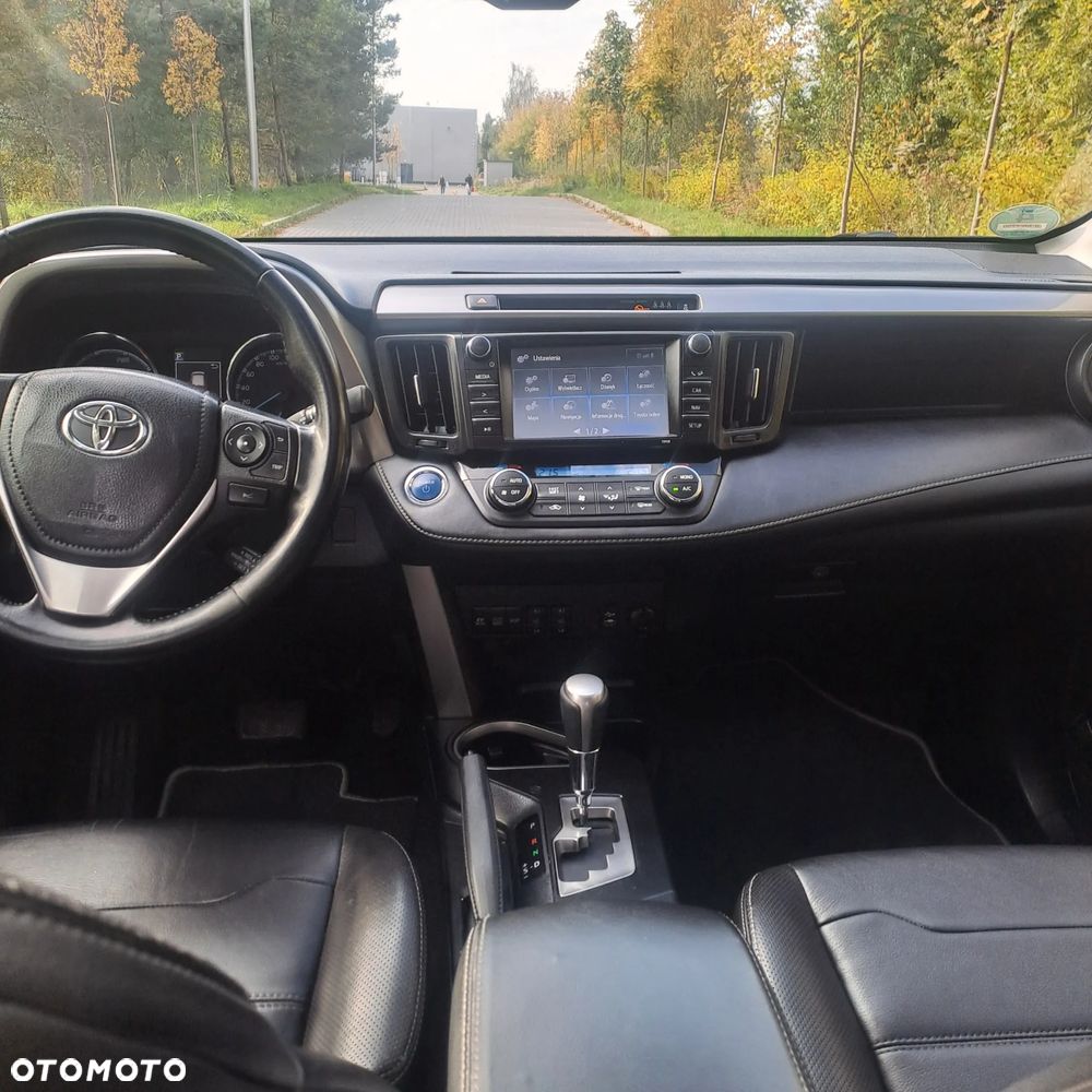 Toyota RAV4 Hybrid Premium 4x4 - 16