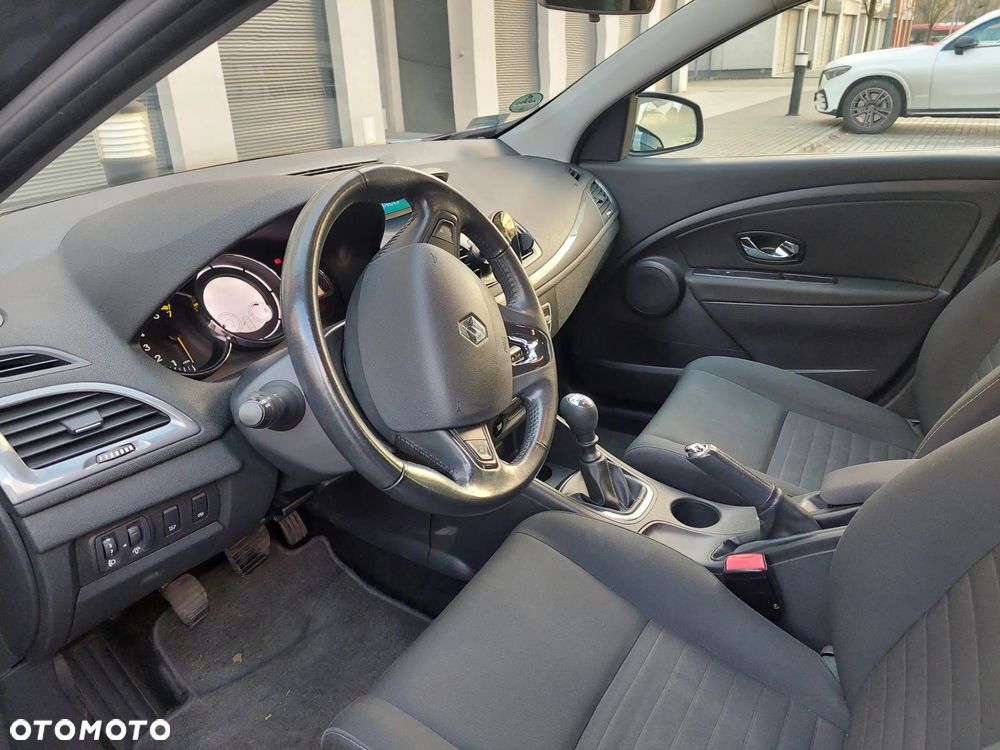 Renault Megane 1.2 16V TCe Energy Limited - 5