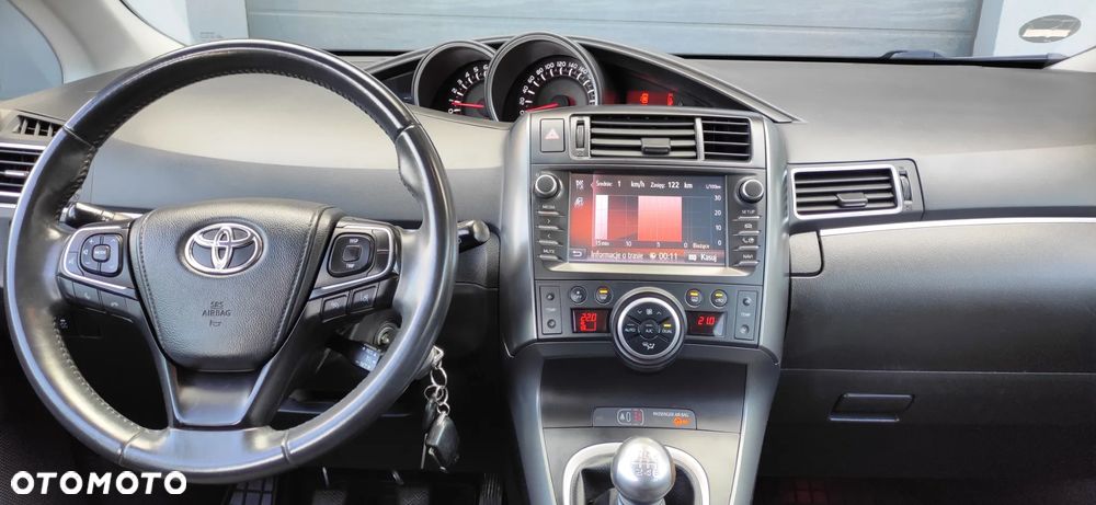 Toyota Verso 1.8 5-Sitzer Executive - 10