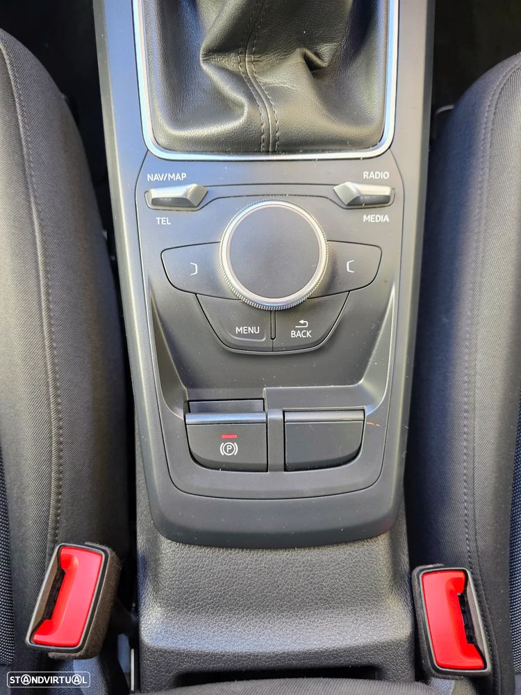 Audi Q2 30 TFSI Design - 46