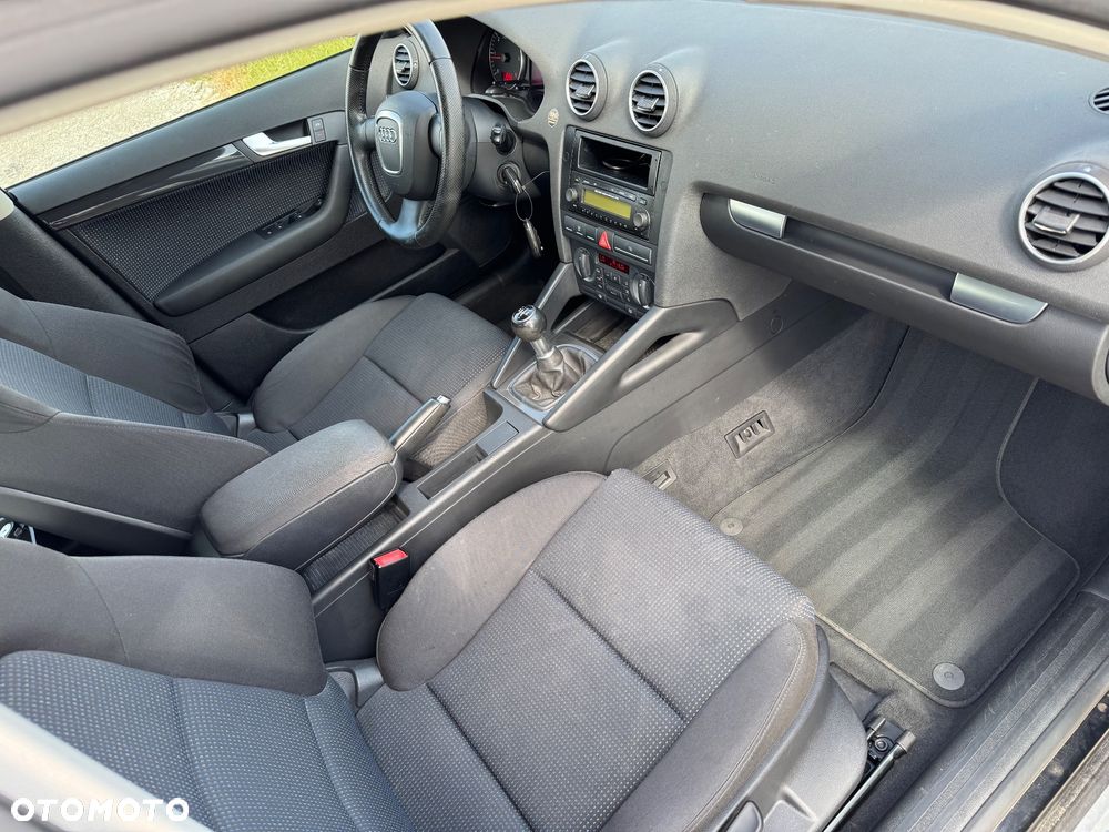 Audi A3 - 8
